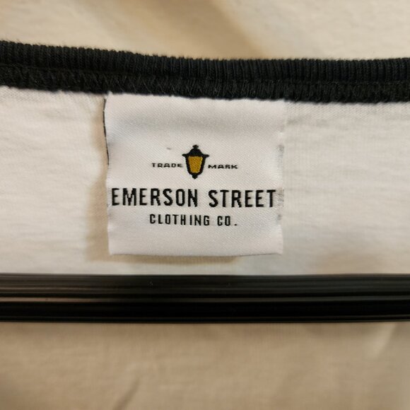 VTG Emerson Street Women’s WHY LIMIT HAPPY TO AN HOUR Sleep T-Shirt ONE SIZE - Picture 3 of 14